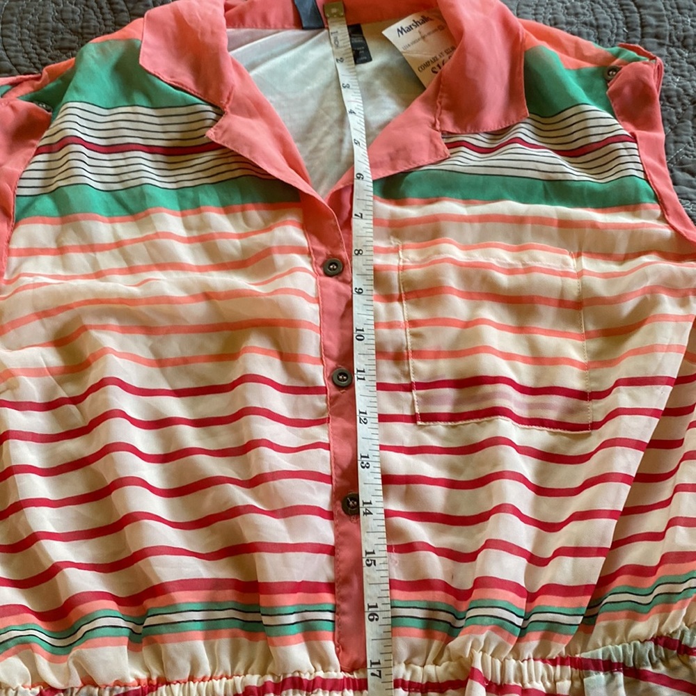 NWT sleeveless striped summer dress with buttons and pockets - Picture 9 of 10